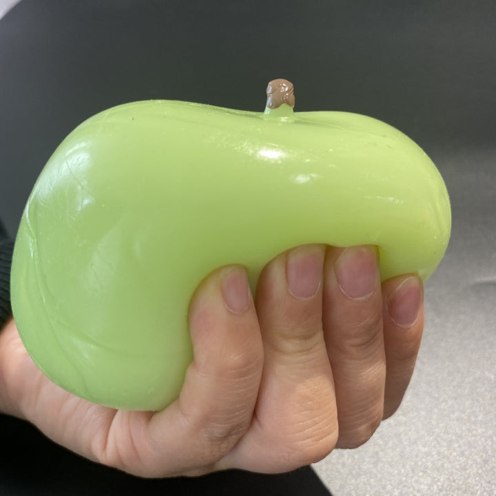 1pc Soft Green Apple Stress Ball Faux Apple Squeeze Toy Funny Relaxation Toys Toys Perfect Decorations Christmas Eve Gifts Christmas Gifts Party Favors