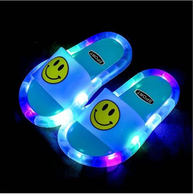 Pantofole luminose per bambini Comode per casa con luce a led antiscivolo in PVC morbido - Gufetto Brand 